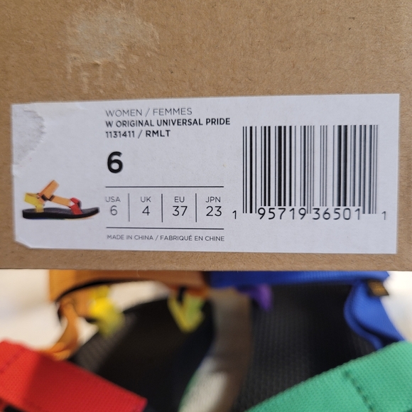 Teva Original Universal Pride Sandals - New! - Picture 6 of 12